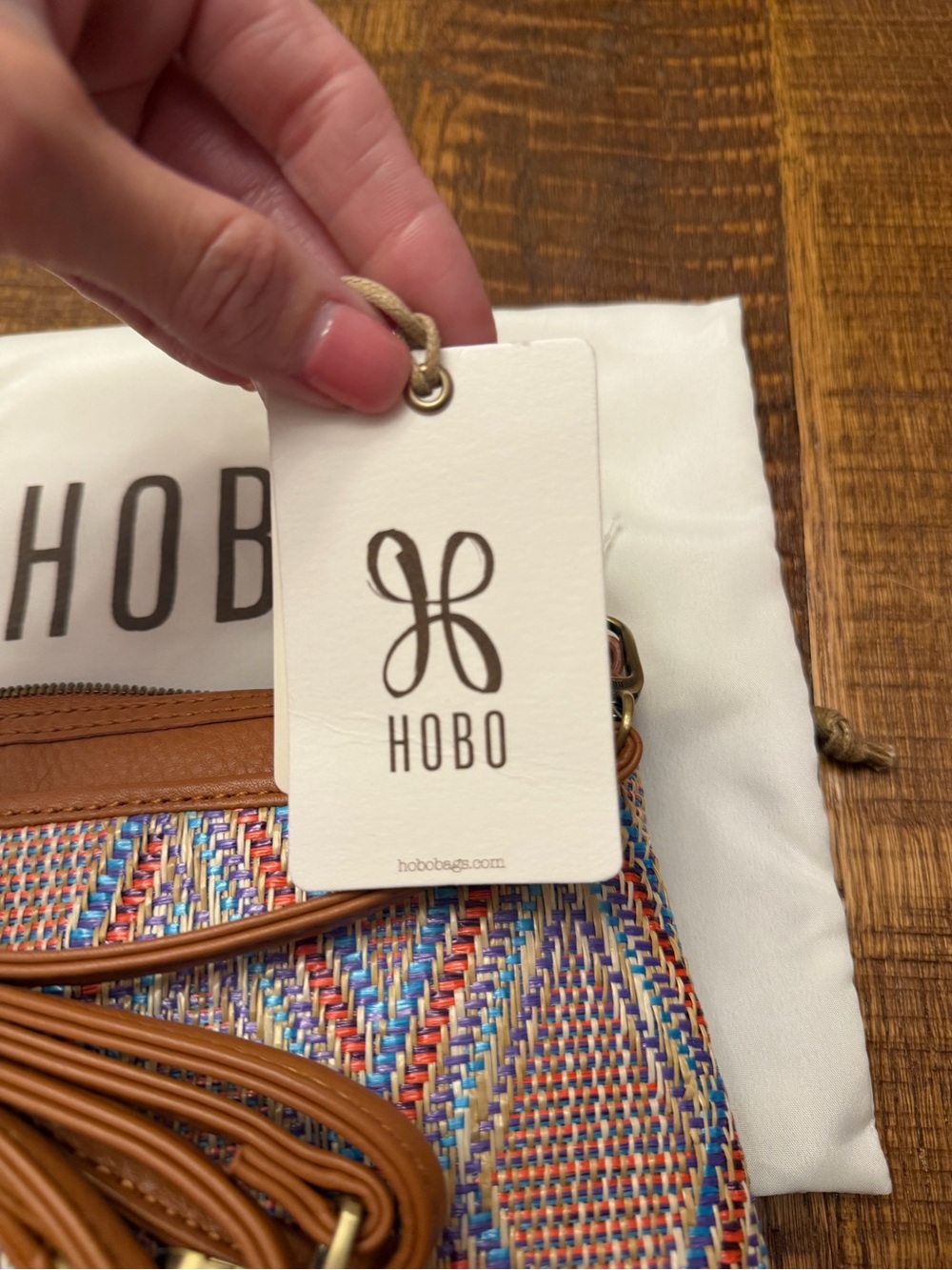 HOBO Darcy Convertible Bag NWT | Boho Woven Crossbody Wristlet - Picture 9 of 10